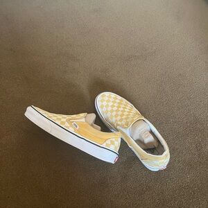 Yellow Checkered Vans W8.5